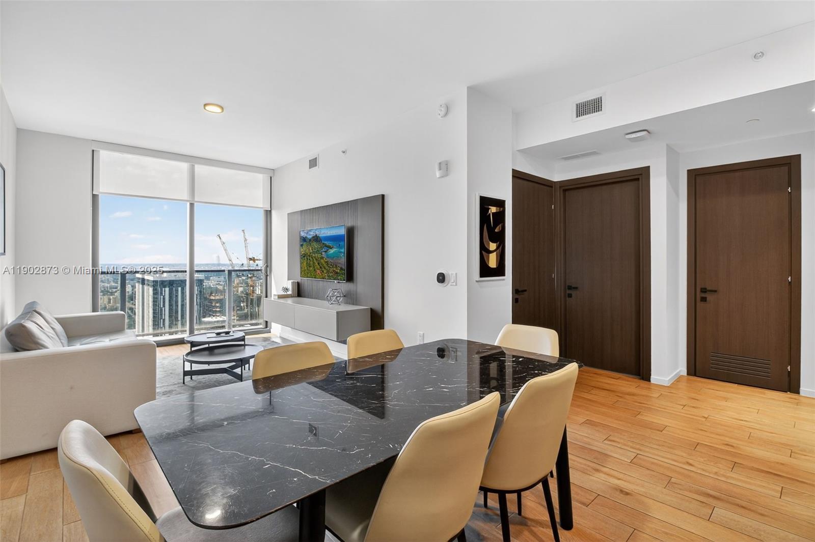 MAP OF MIAMI DADE CO. FL. - Residential