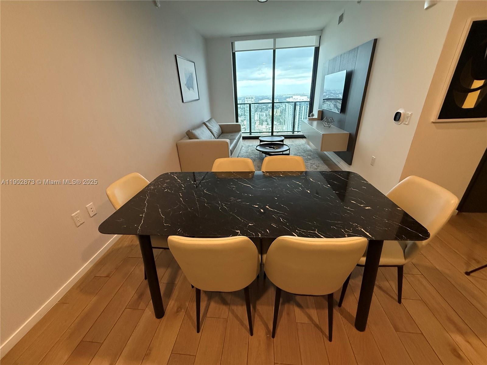 MAP OF MIAMI DADE CO. FL. - Residential