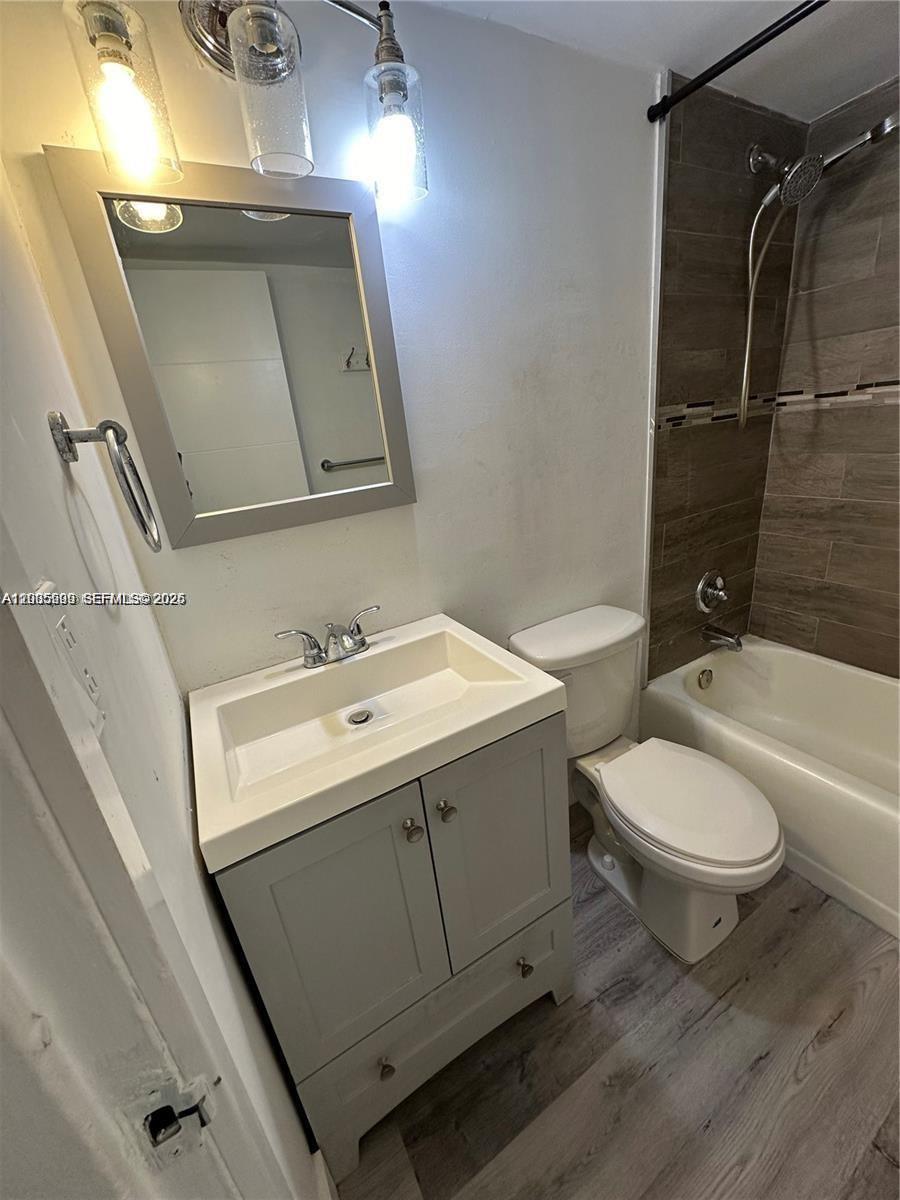 CARIBBEAN TOWERS CONDO - Residential Lease