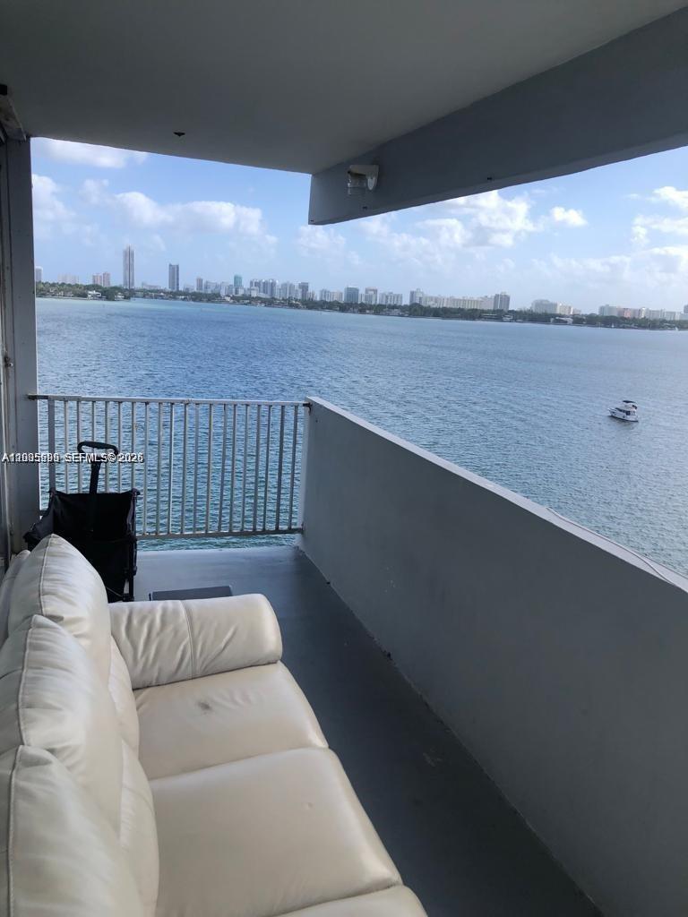 CARIBBEAN TOWERS CONDO - Residential Lease