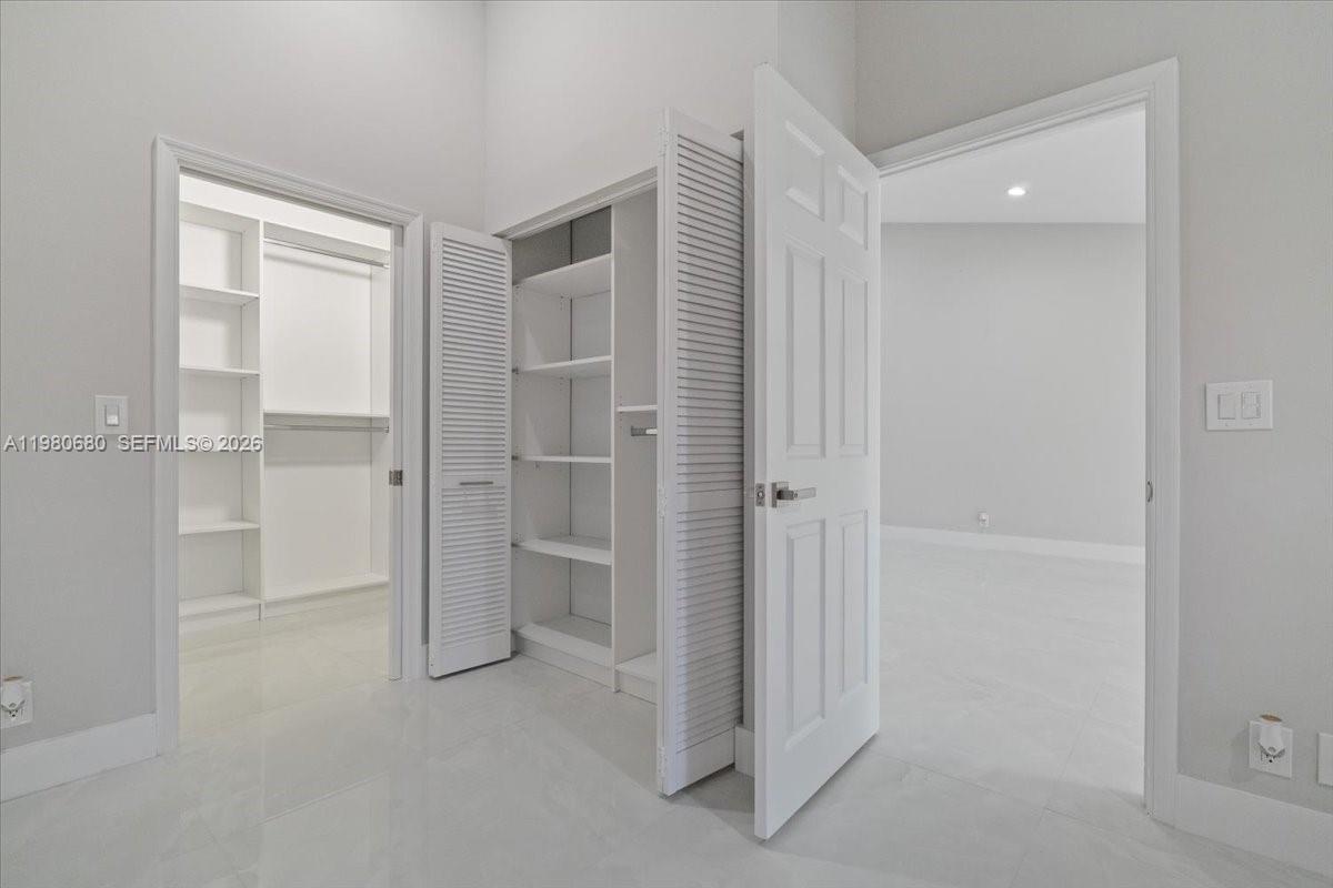 MERIDIANA AT BOCA POINTE - Residential