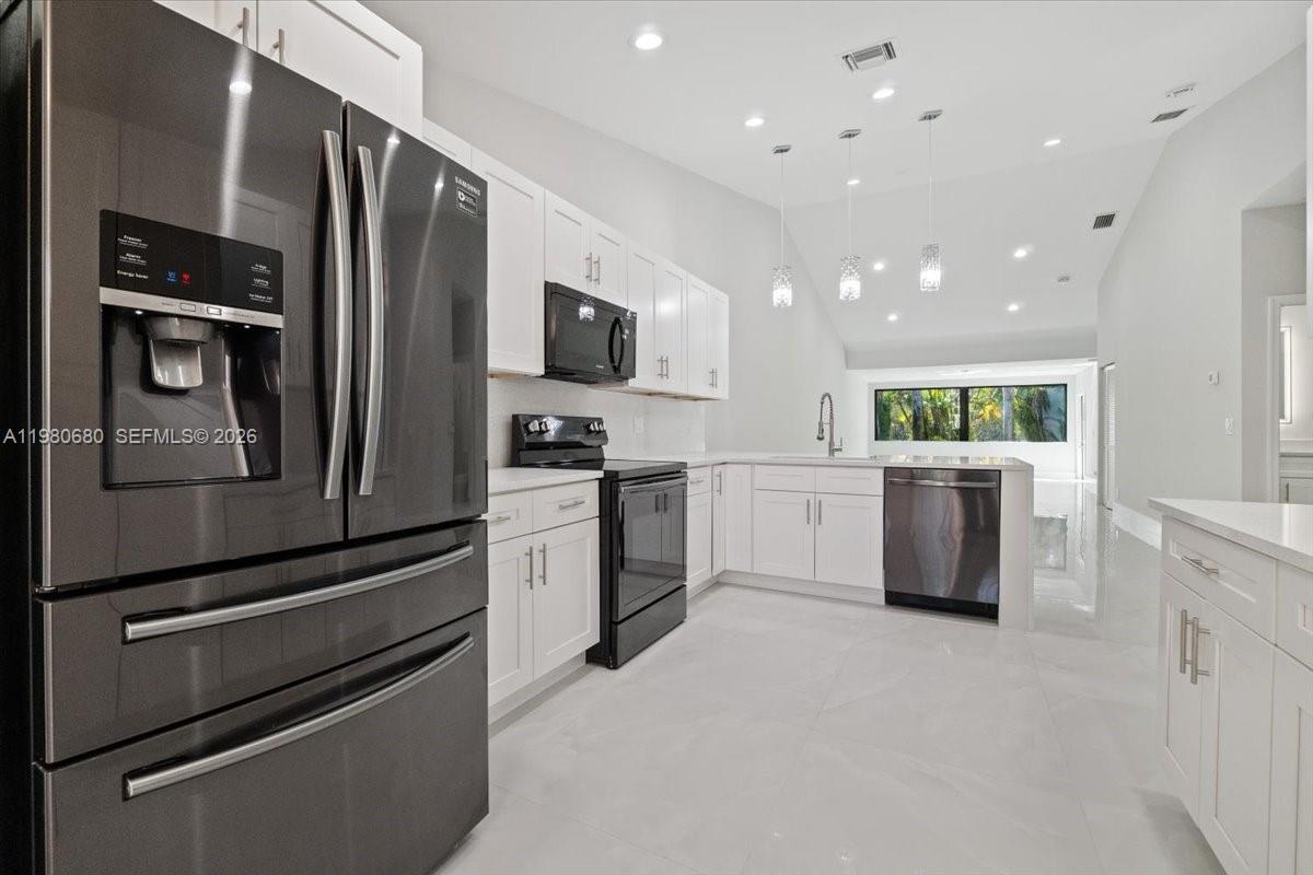 MERIDIANA AT BOCA POINTE - Residential