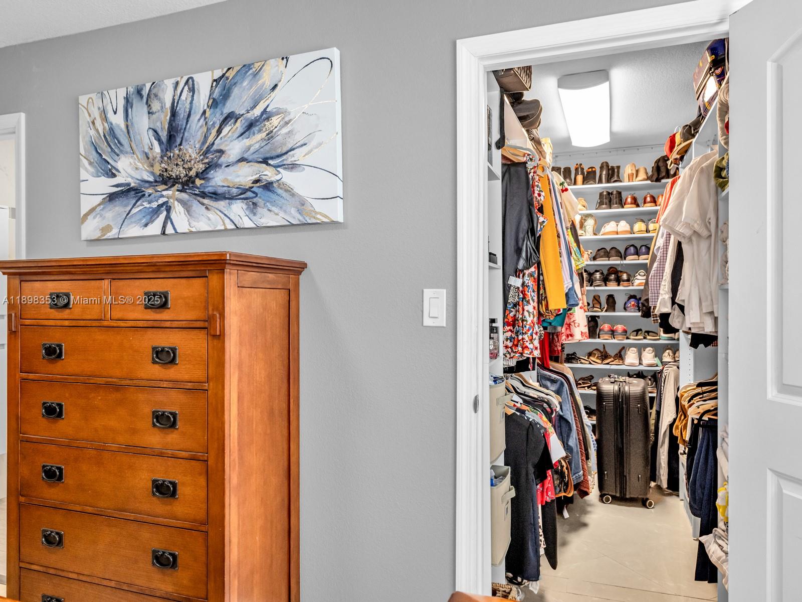 BIRD VILLAS SUB - Residential