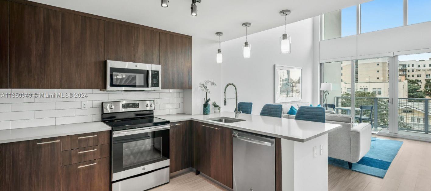 Parkline Palm Beaches - Residential Lease
