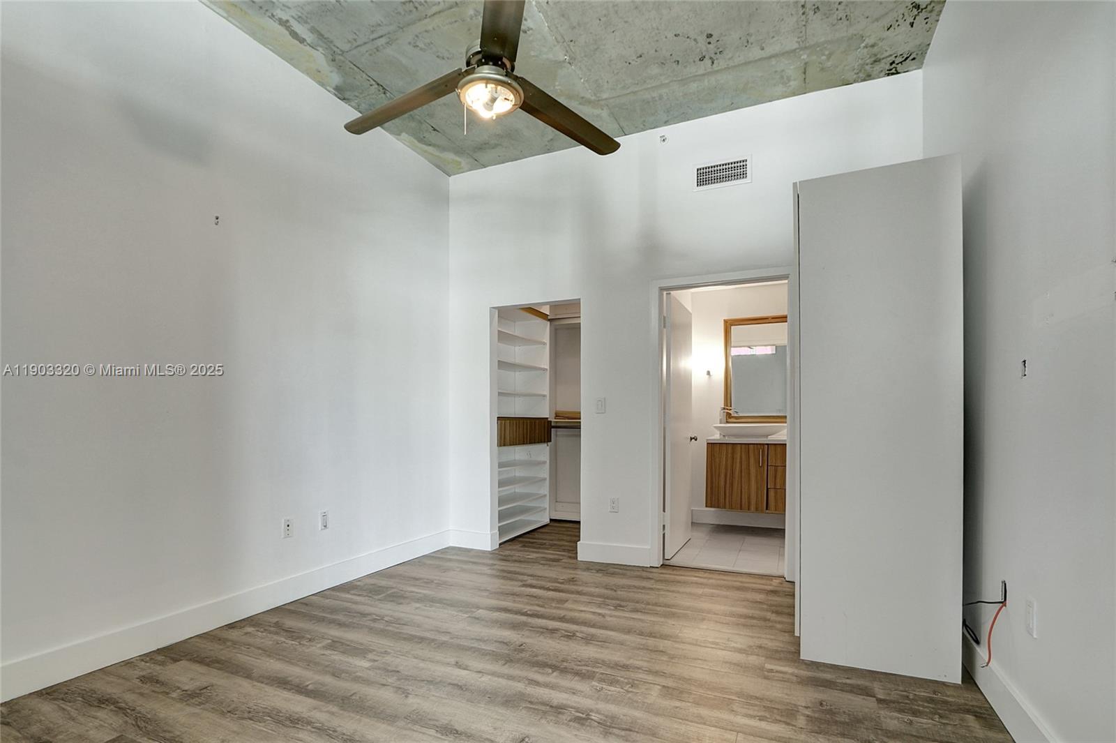 CITE CONDO - Residential Lease