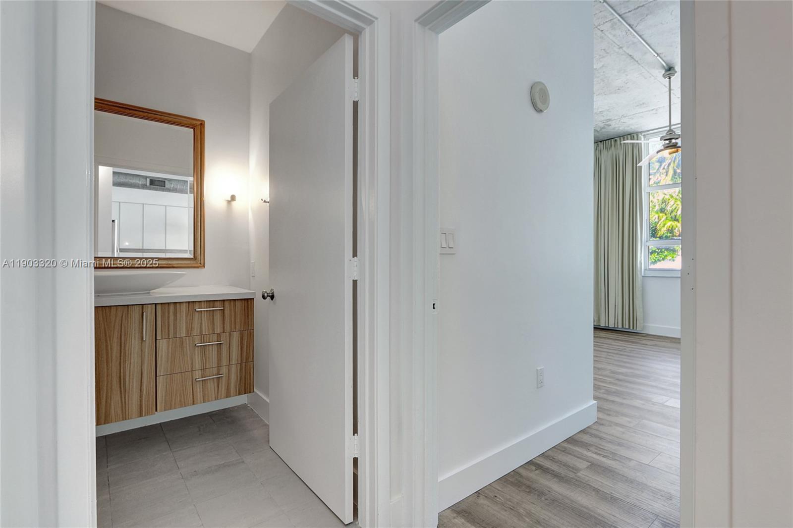 CITE CONDO - Residential Lease