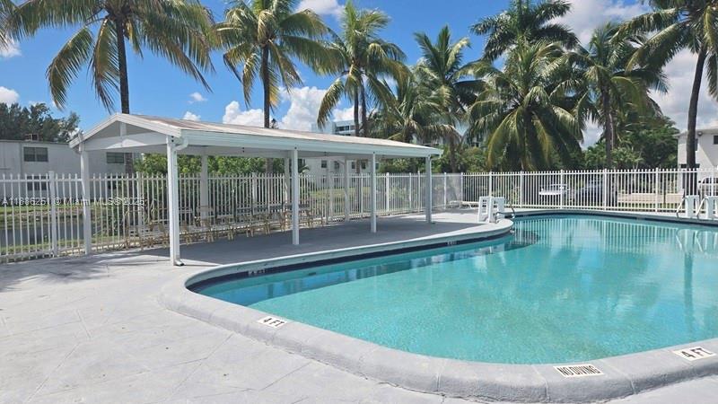 RO-MONT GARDENS ANDOVER C - Residential