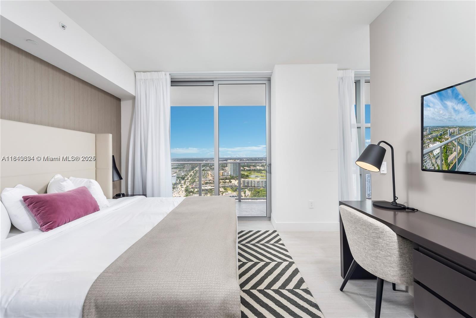 4010 S Ocean Dr R2804