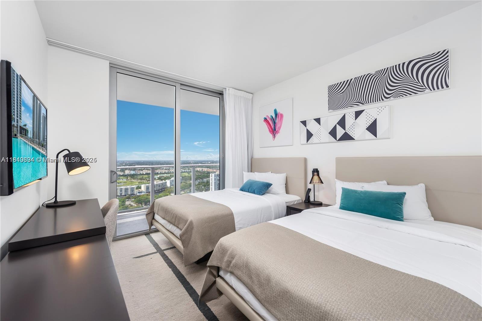 4010 S Ocean Dr R2804