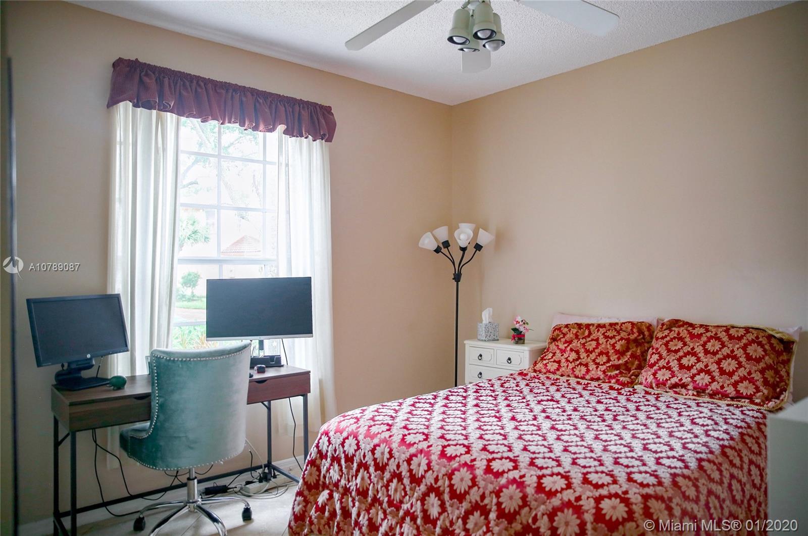 TURTLE RUN - Residential