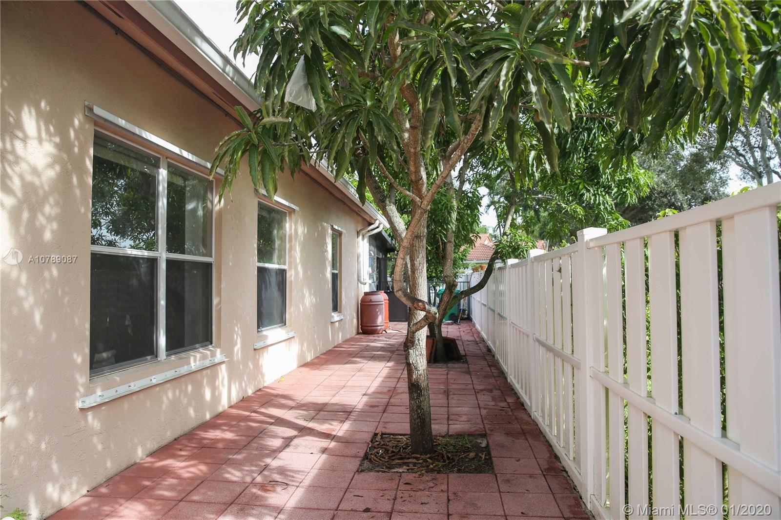 TURTLE RUN - Residential