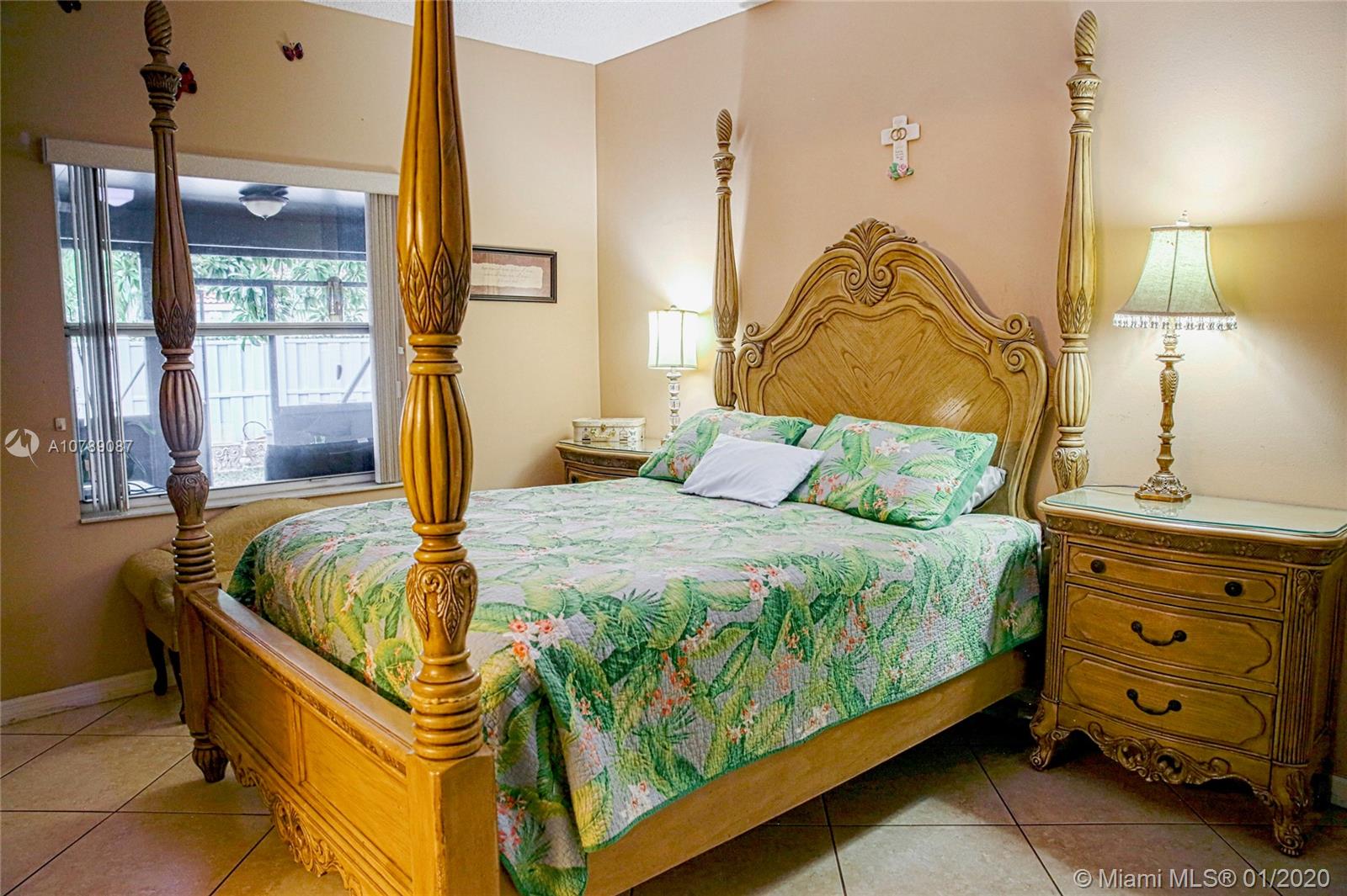 TURTLE RUN - Residential