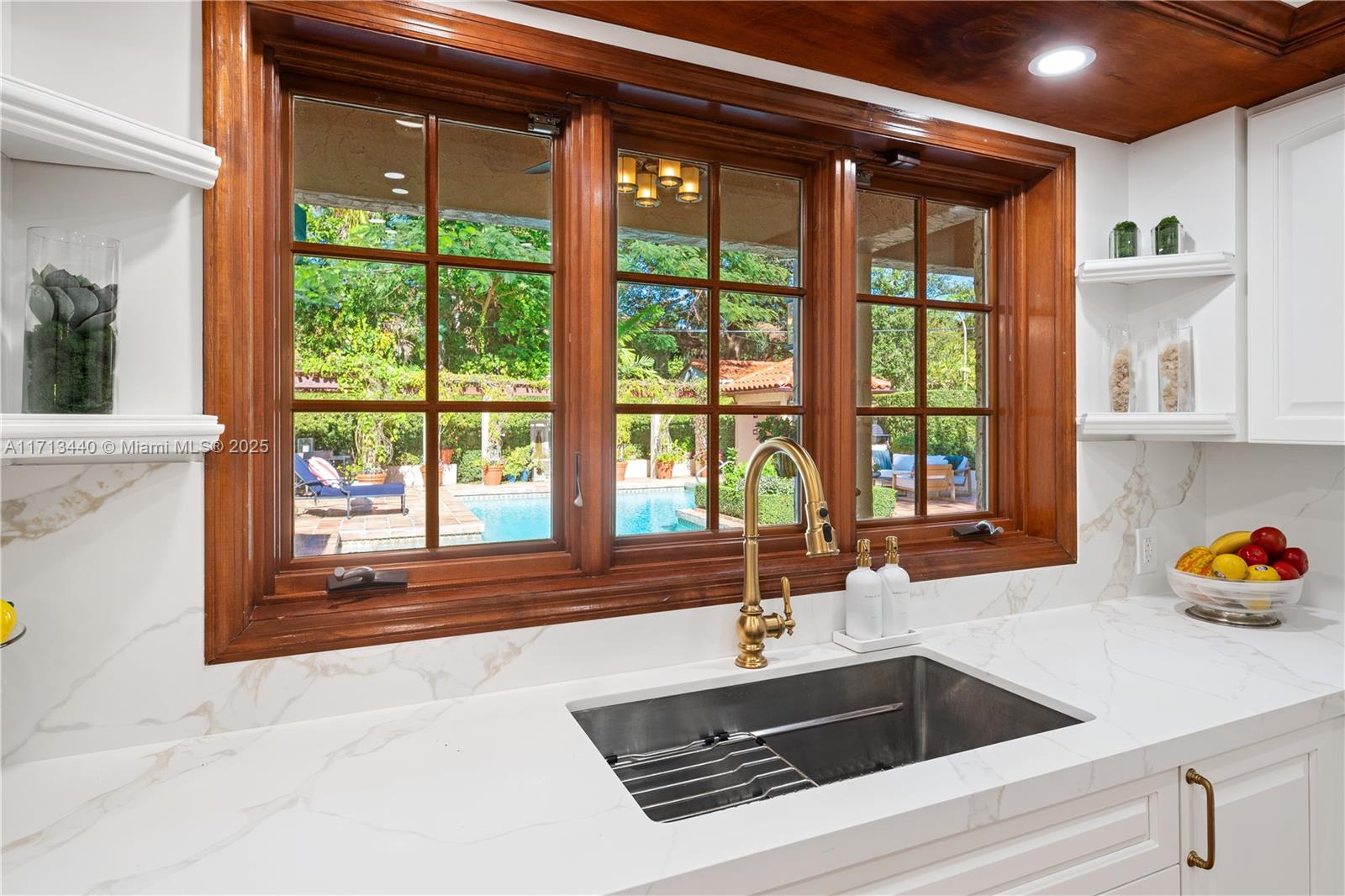 CORAL GABLES SEC E - Residential