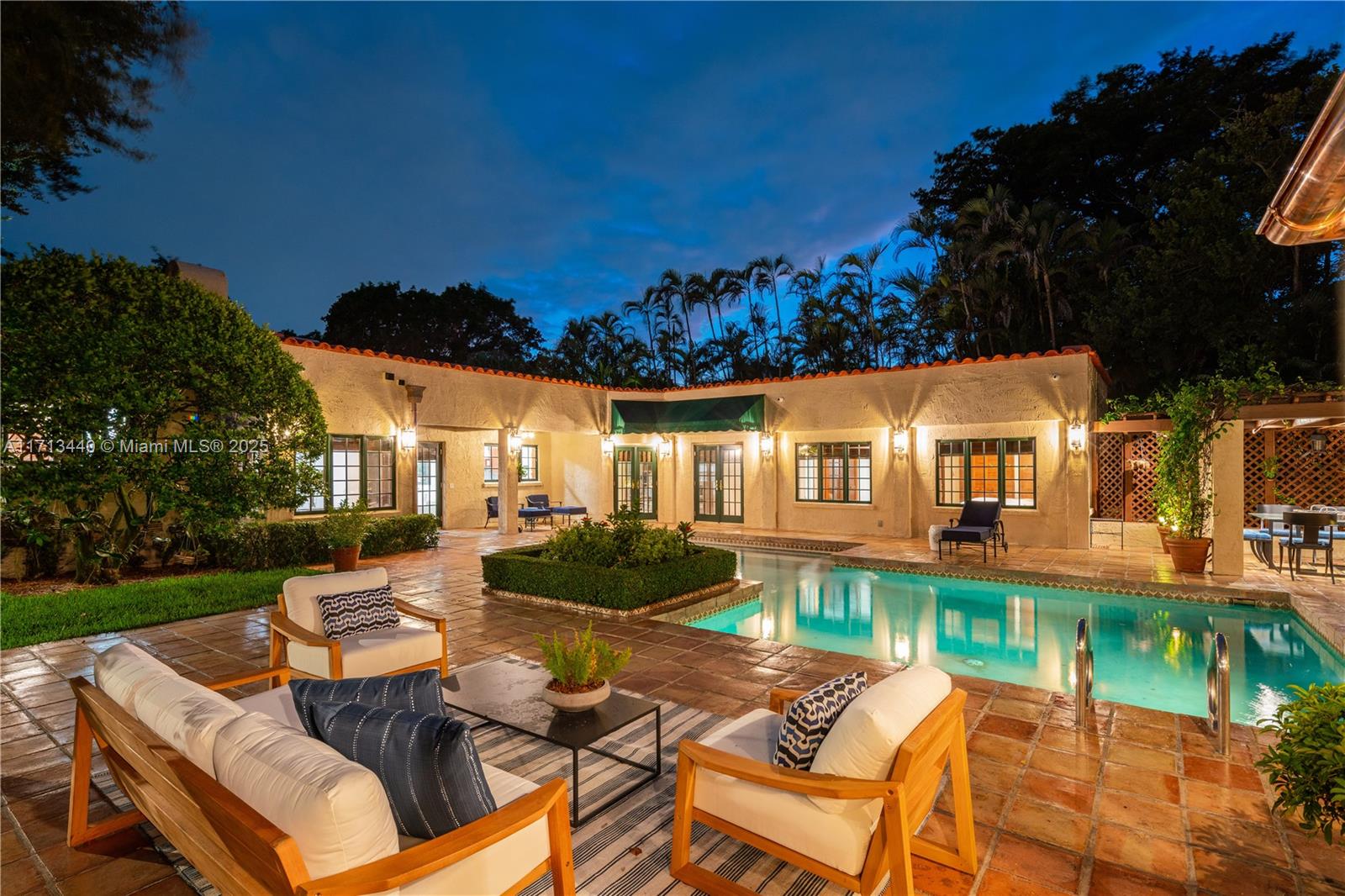 CORAL GABLES SEC E - Residential