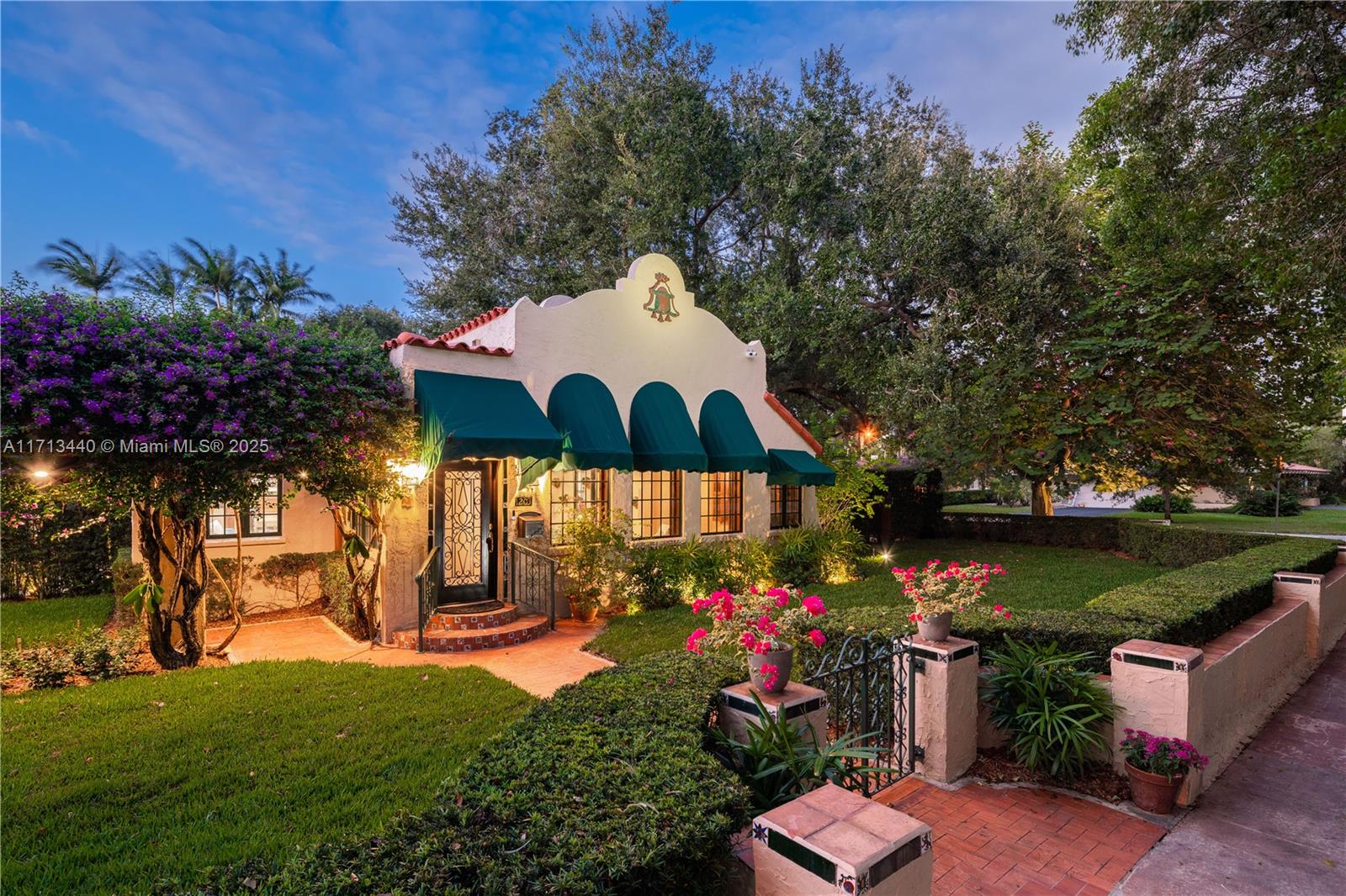 CORAL GABLES SEC E - Residential