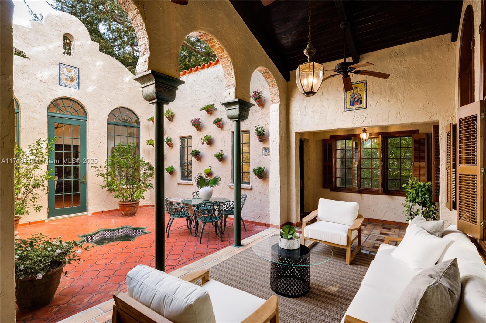 CORAL GABLES SEC E - Residential