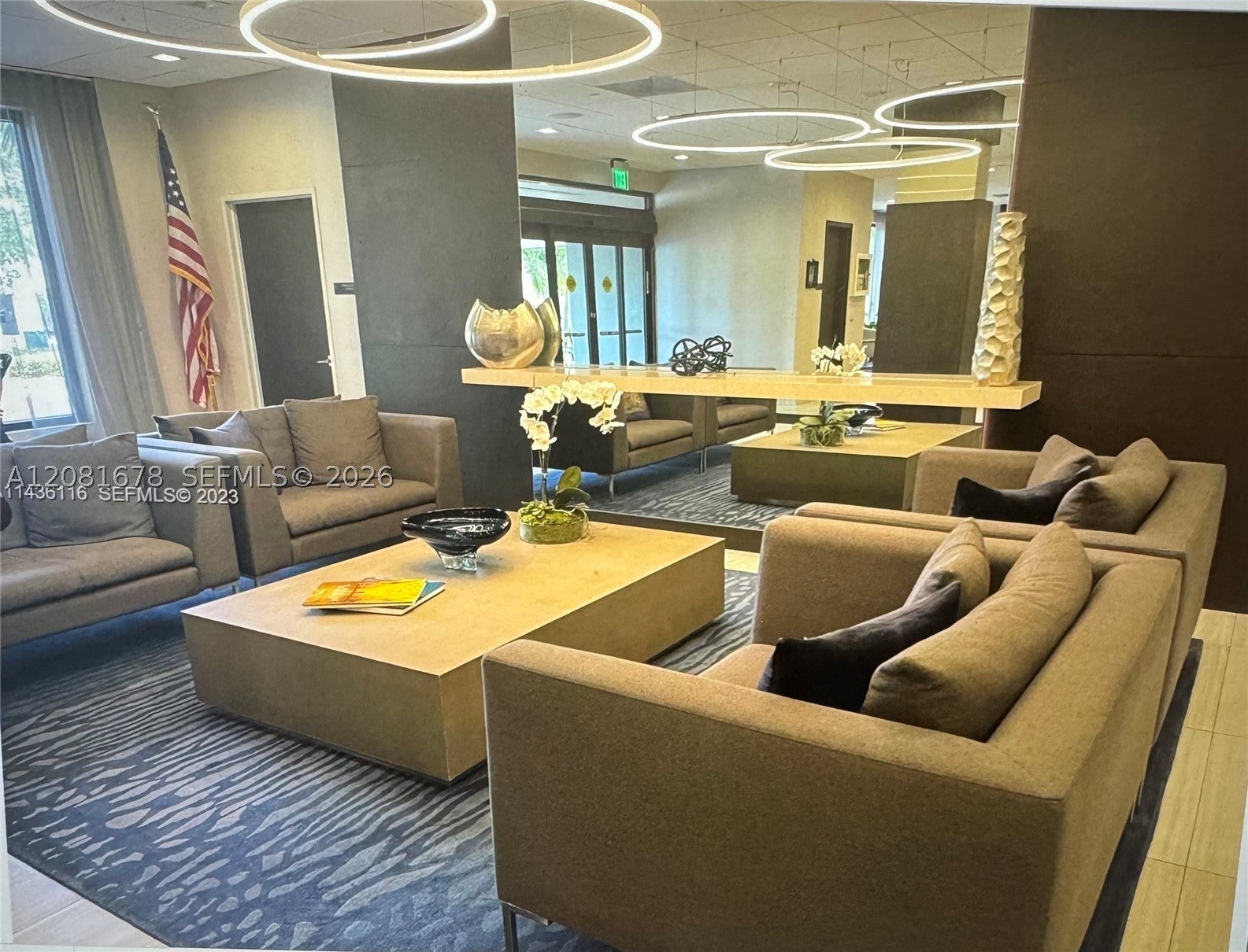 90 Edgewater Dr 121