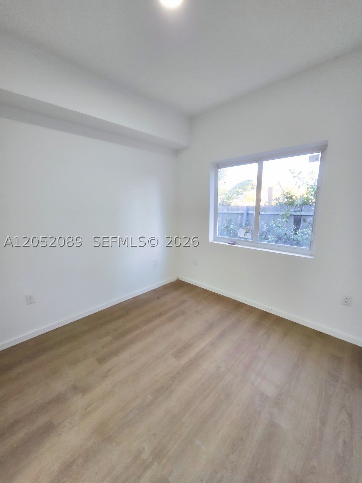 8106 NE 1st Ave 12