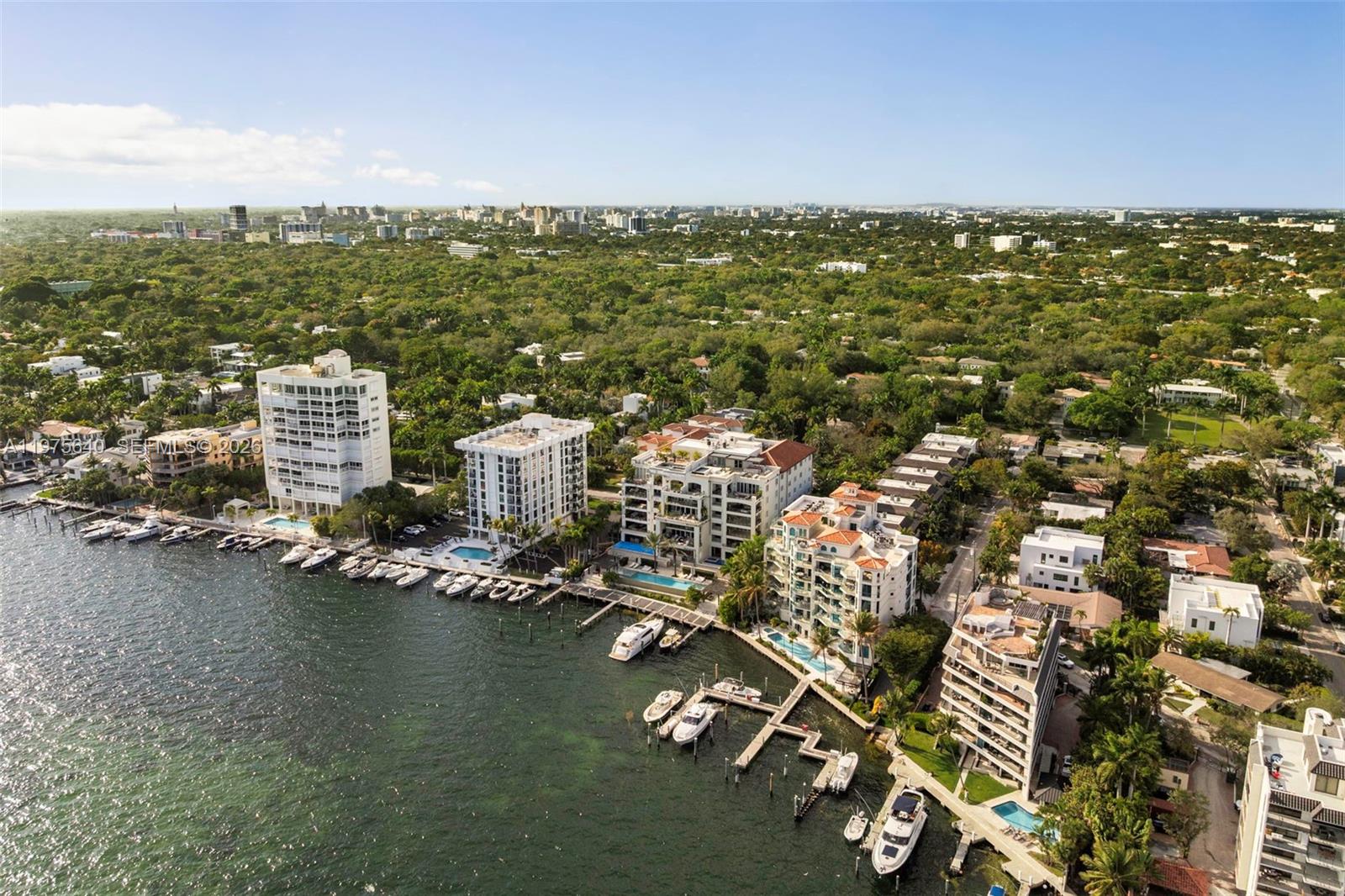 BRICKELL FLAGLER - Residential