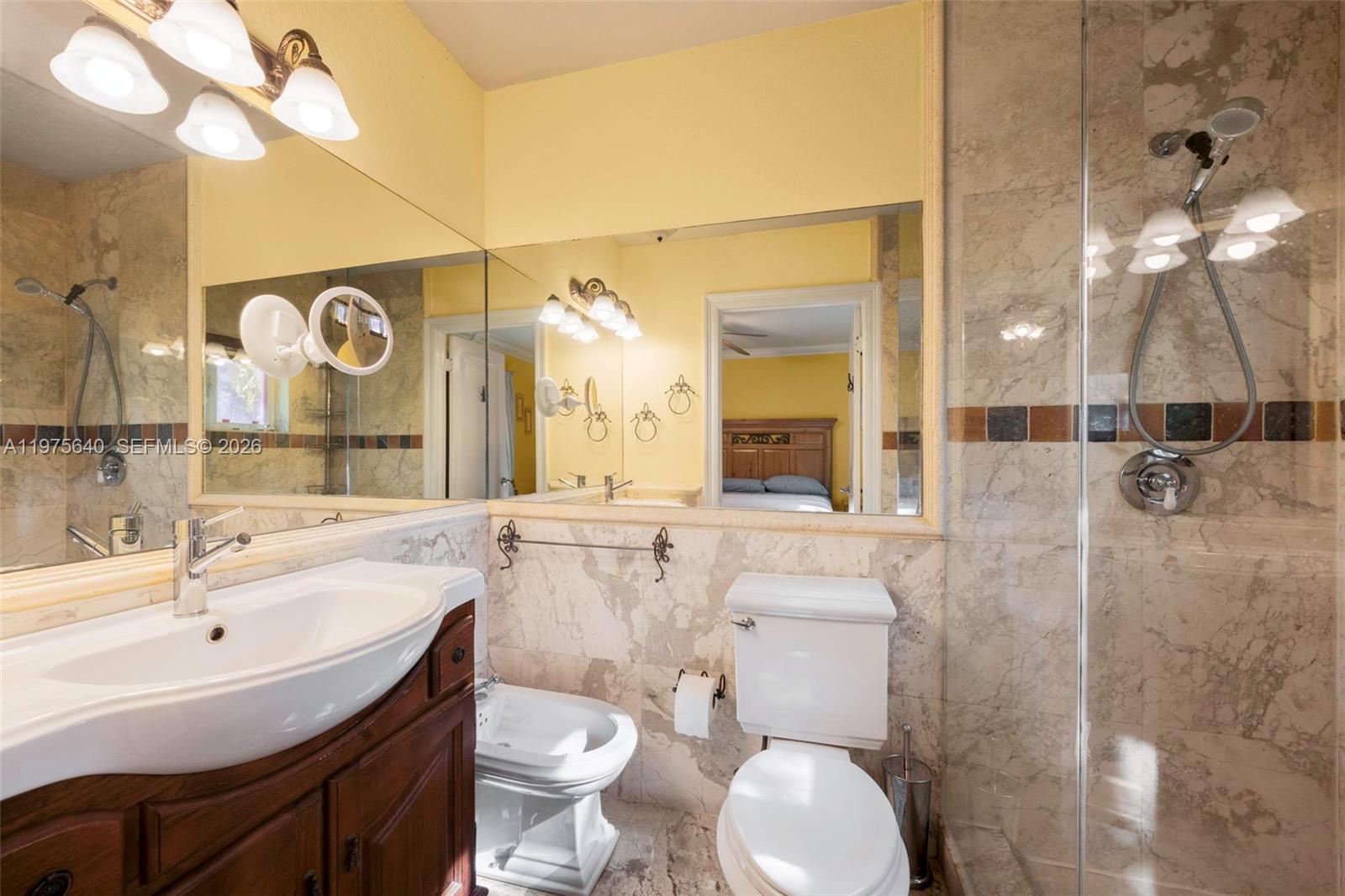 BRICKELL FLAGLER - Residential