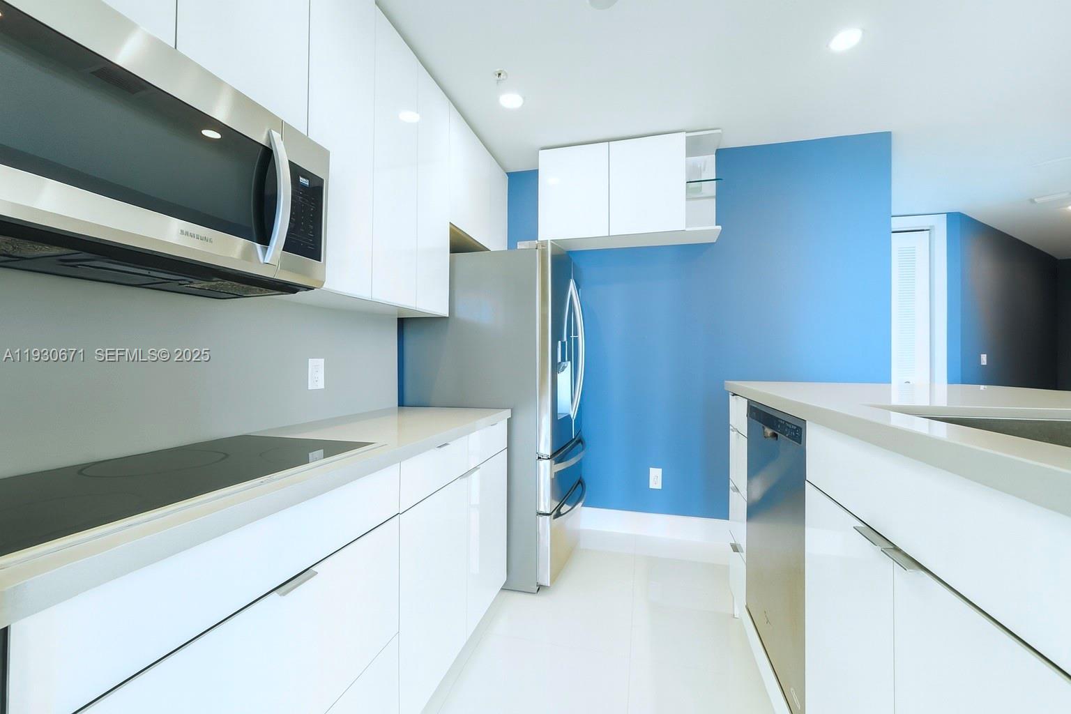 EDGEWATER LOFTS CONDO - Residential