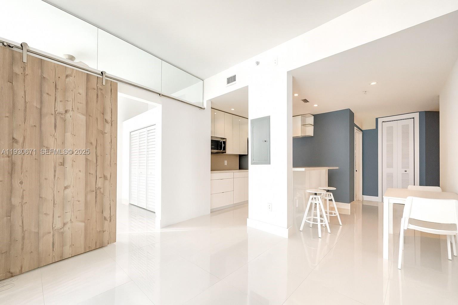 EDGEWATER LOFTS CONDO - Residential