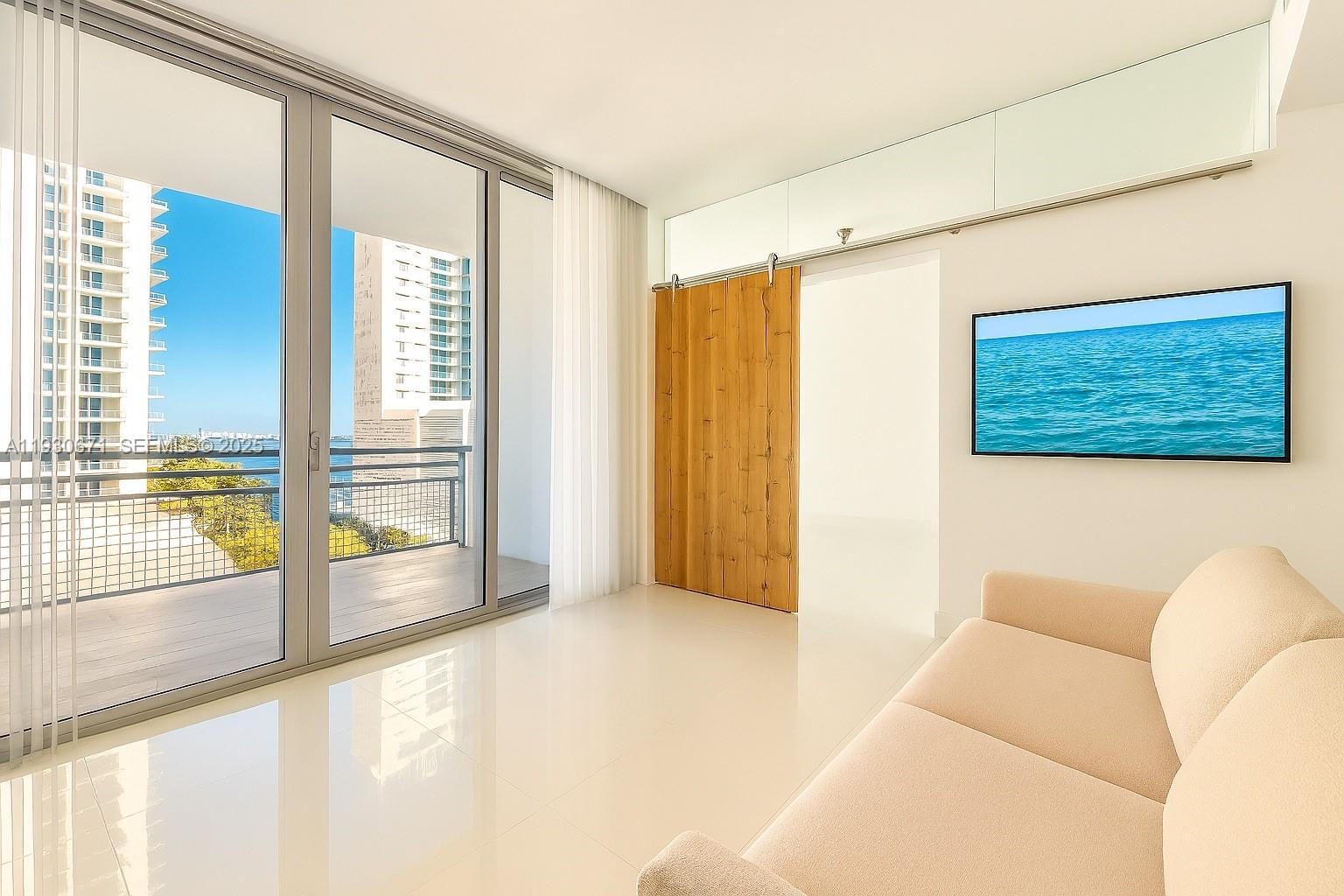 EDGEWATER LOFTS CONDO - Residential