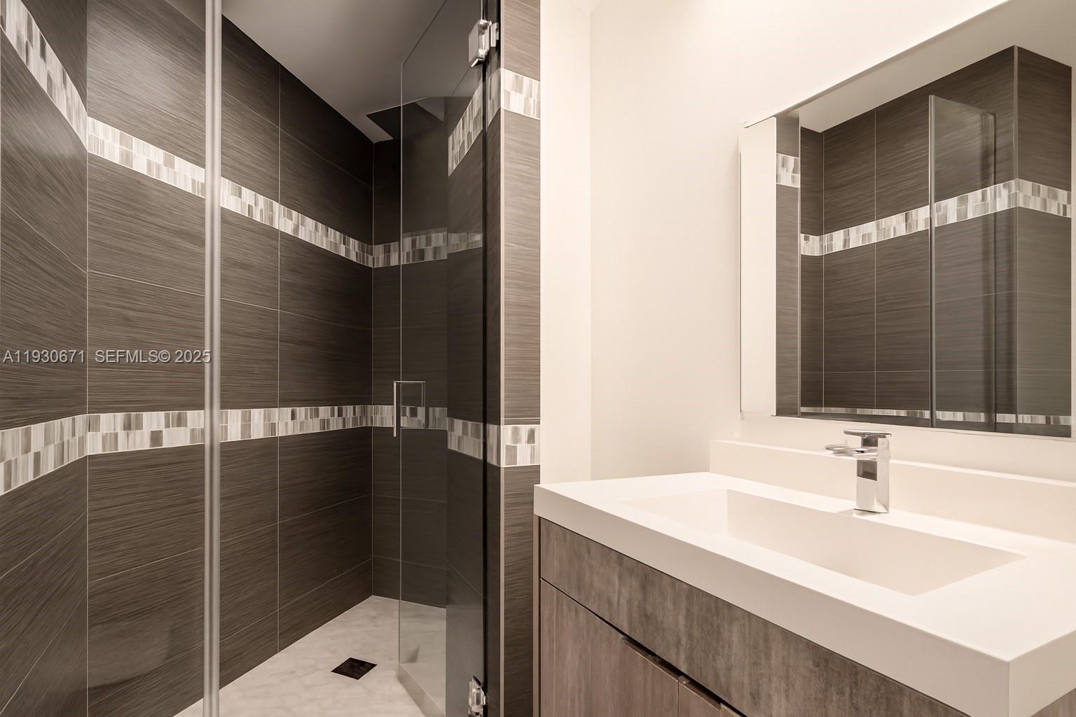 EDGEWATER LOFTS CONDO - Residential