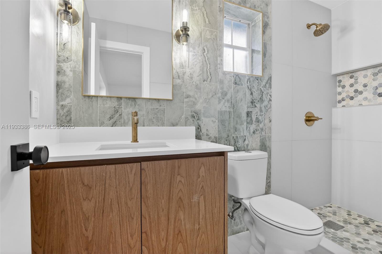 PLANTATION GARDENS SEC 5 - Residential