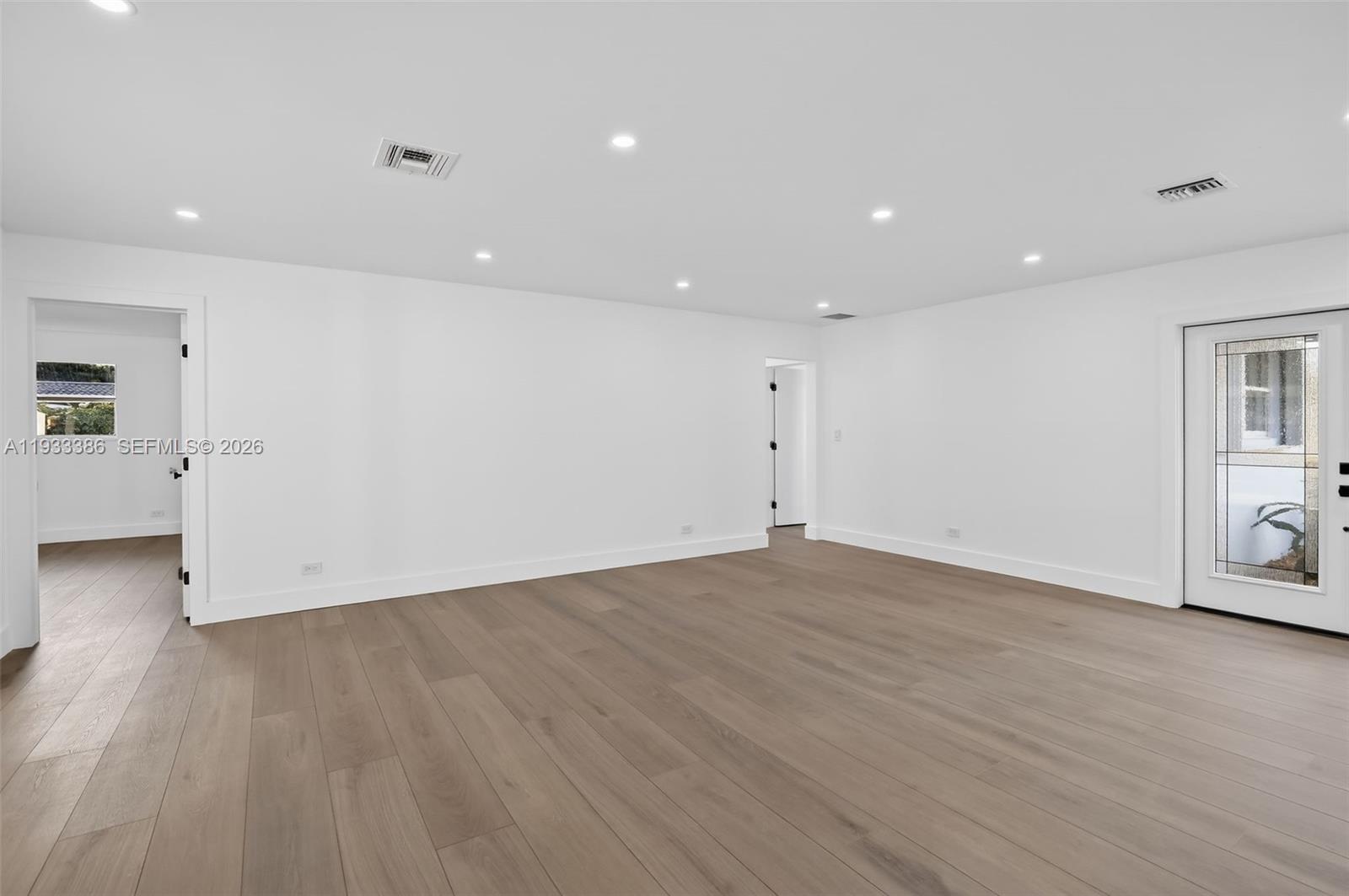 PLANTATION GARDENS SEC 5 - Residential