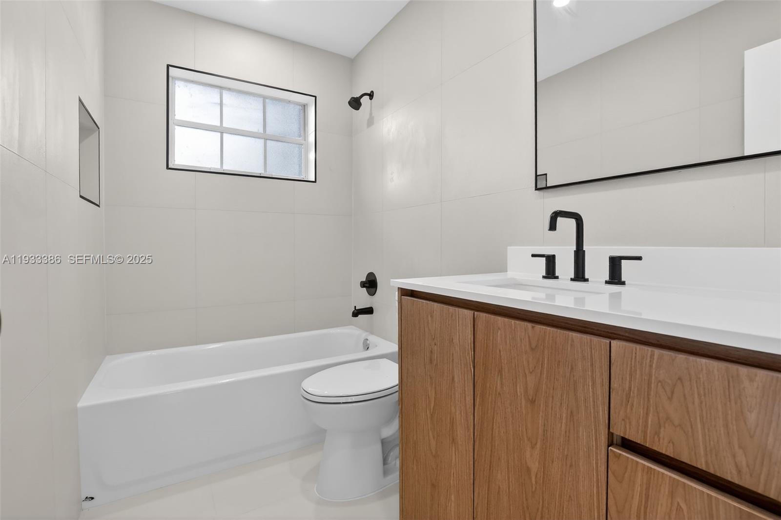 PLANTATION GARDENS SEC 5 - Residential