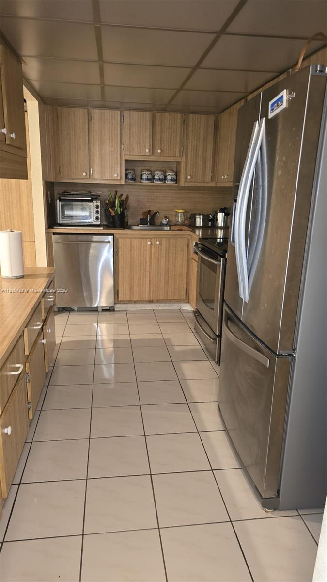 VILLA DORADA CONDO NO 2 - Residential
