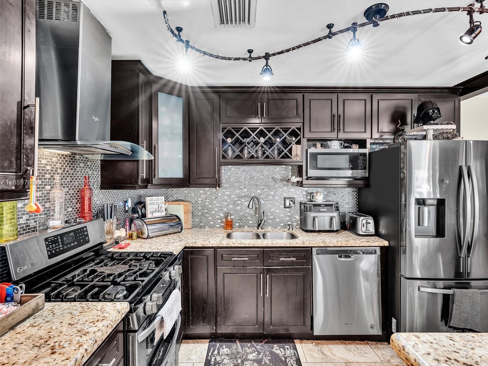 BOULEVARD HEIGHTS SEC 6 - Residential