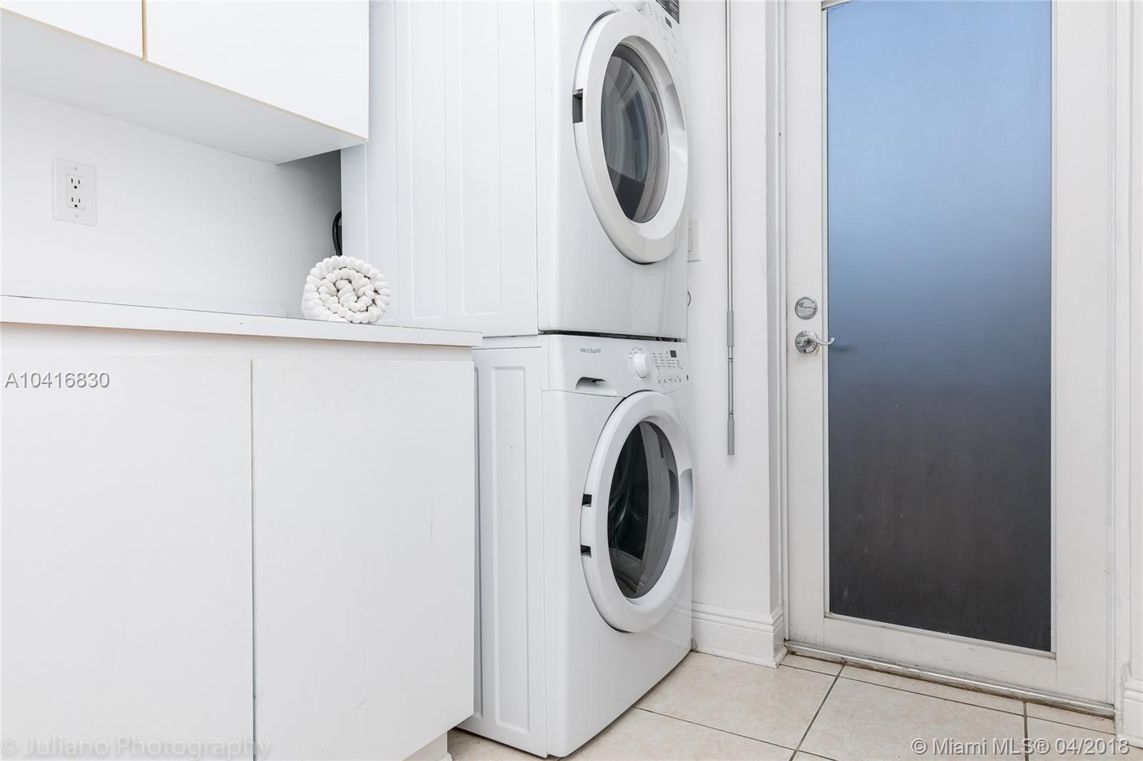 TROPICAL ISLE HOMES SUB 4 - Residential Lease