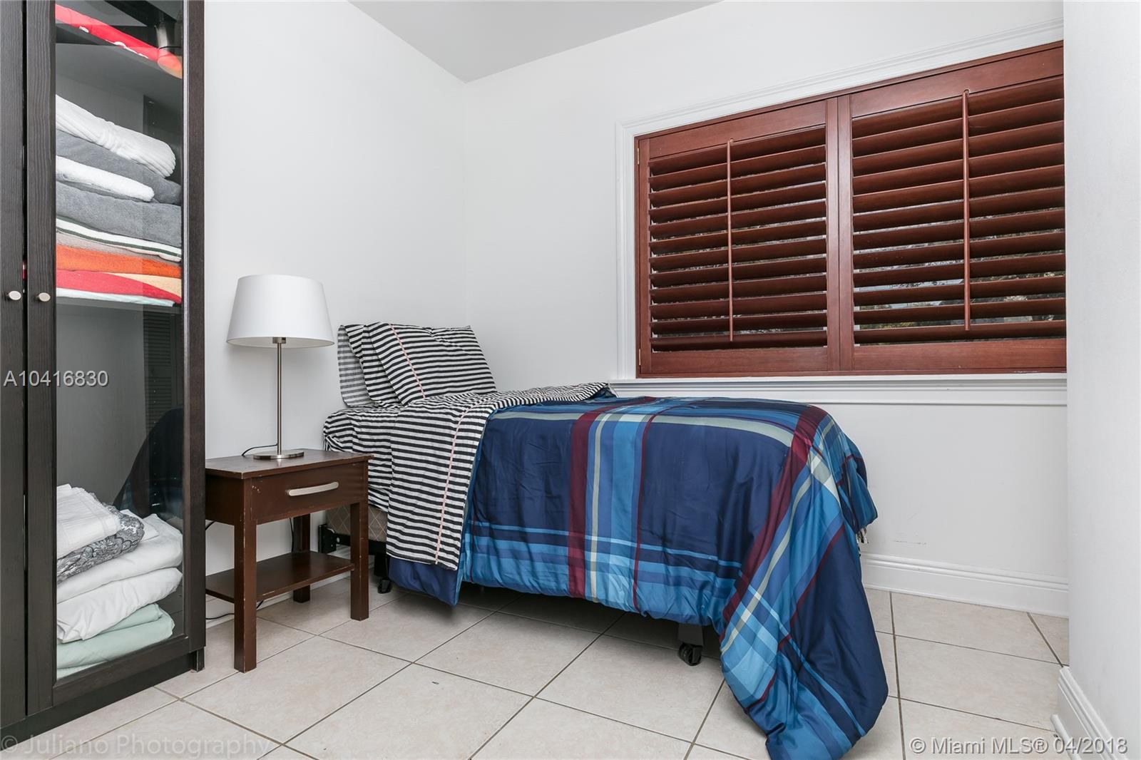 TROPICAL ISLE HOMES SUB 4 - Residential Lease