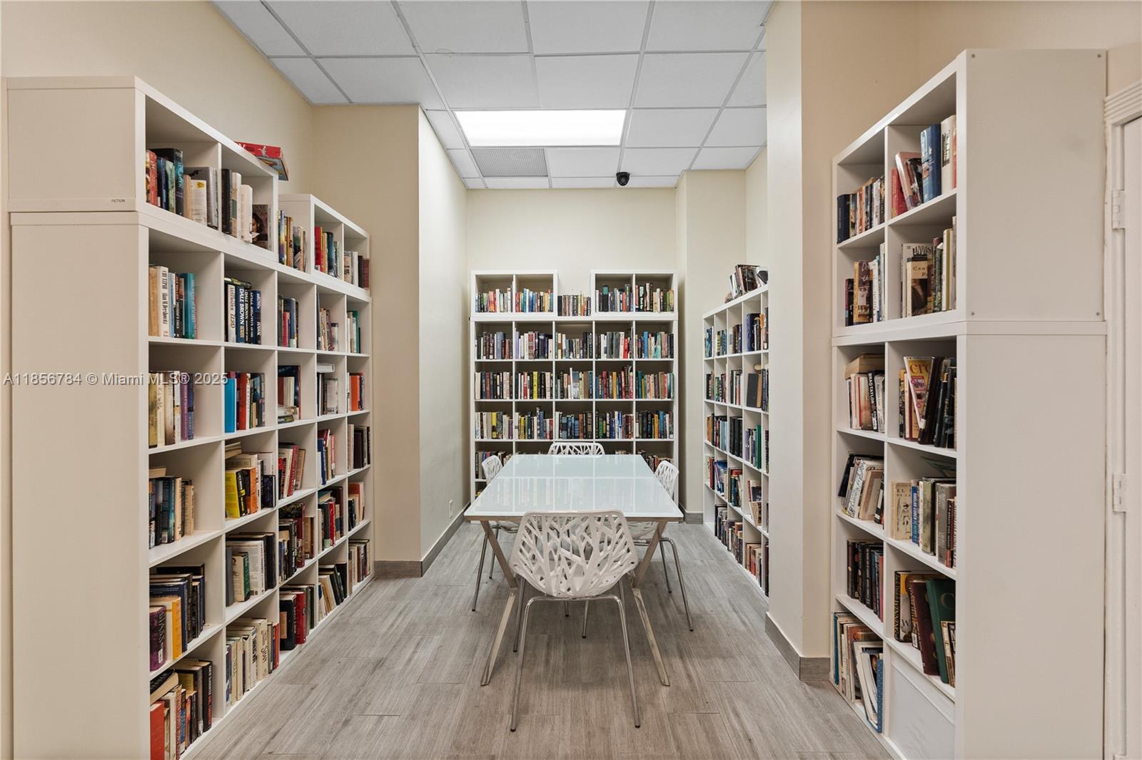 SEA AIR TOWERS CONDO - Residential