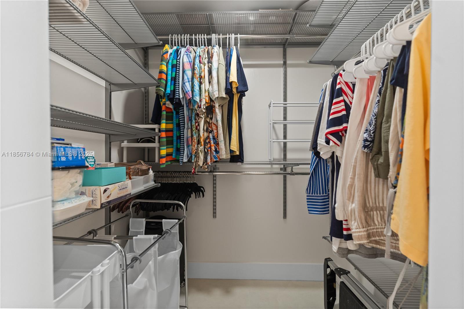 SEA AIR TOWERS CONDO - Residential