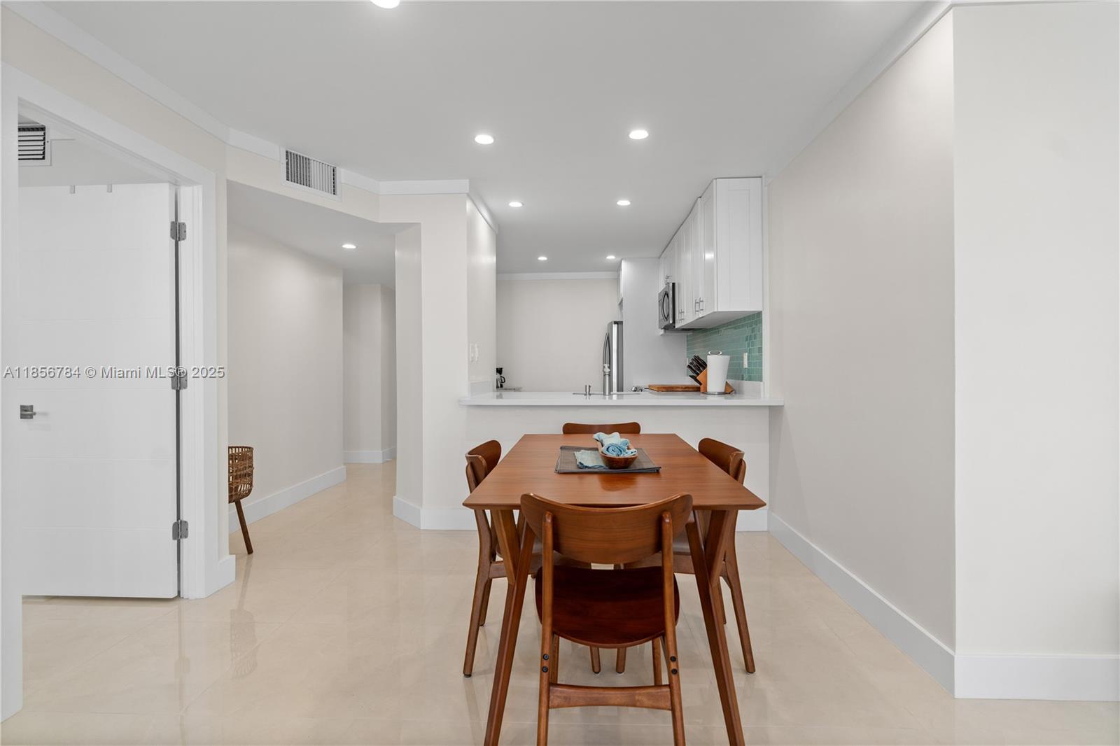 SEA AIR TOWERS CONDO - Residential