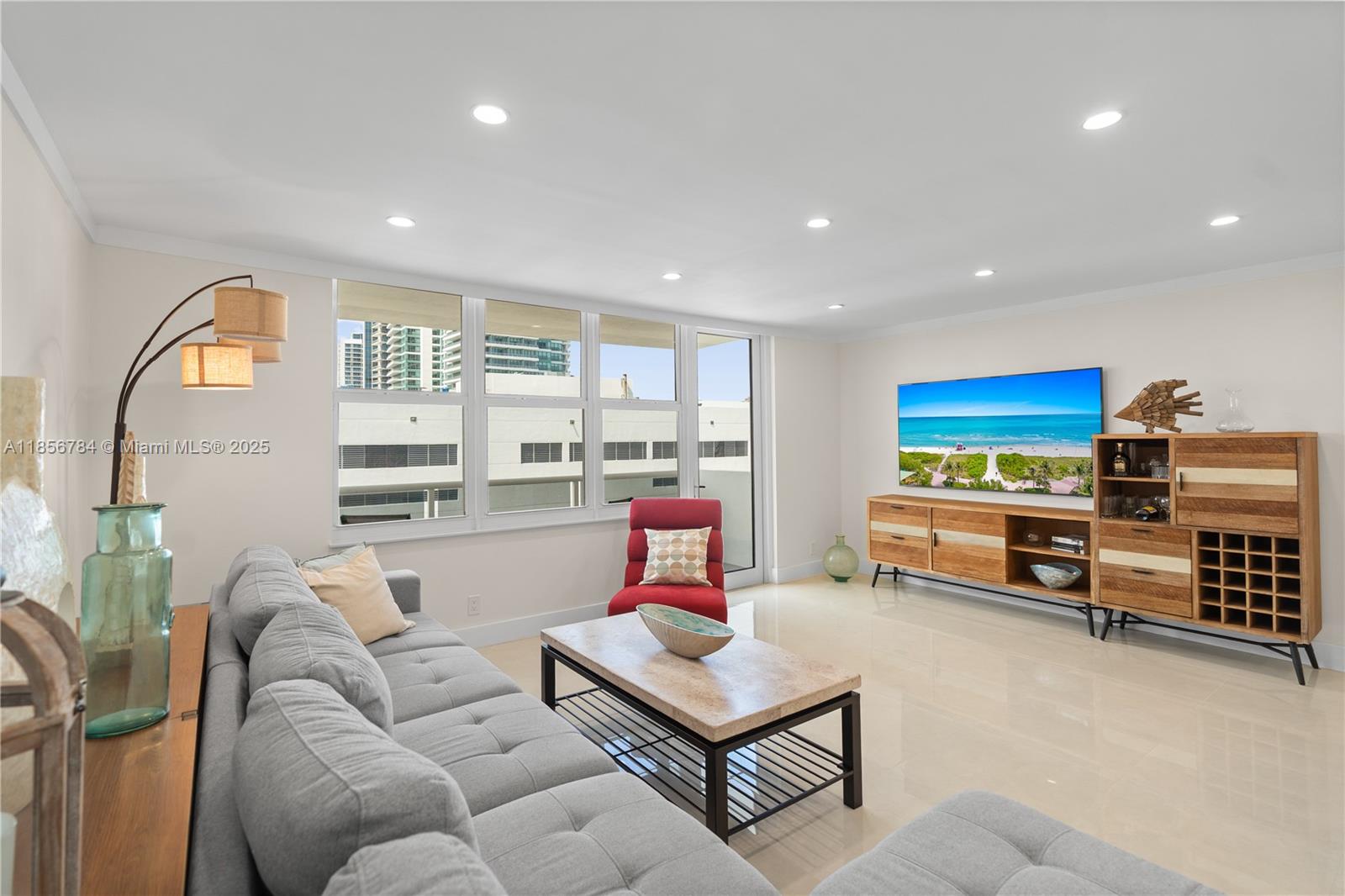 SEA AIR TOWERS CONDO - Residential