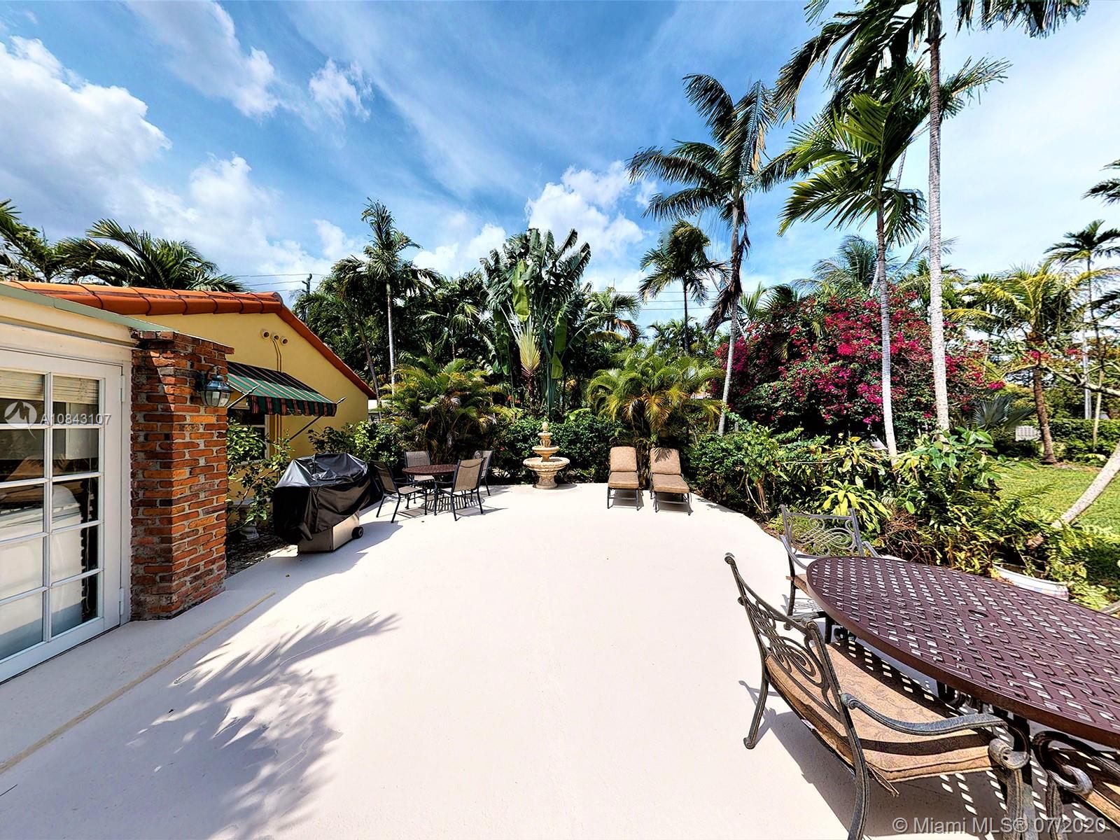 MIAMI SHORES SEC 3 - Residential