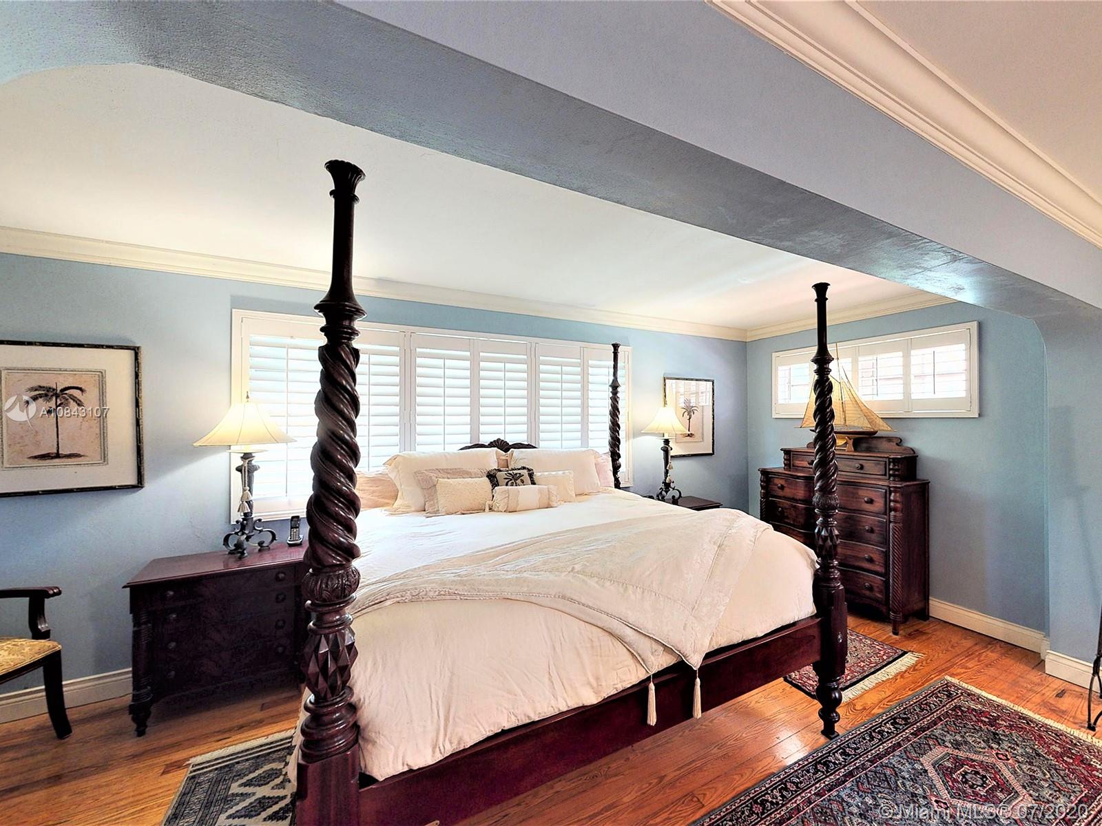 MIAMI SHORES SEC 3 - Residential