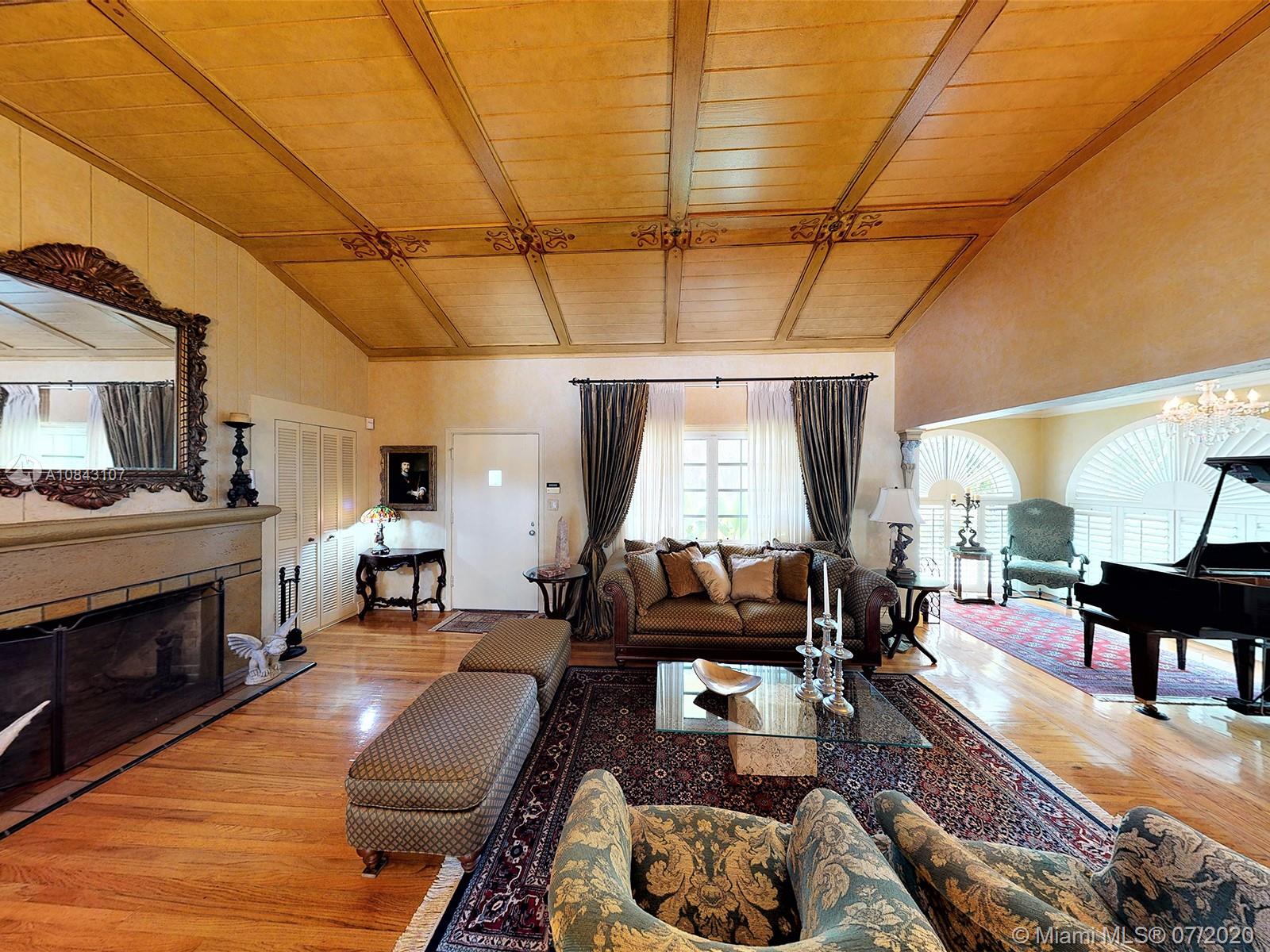 MIAMI SHORES SEC 3 - Residential