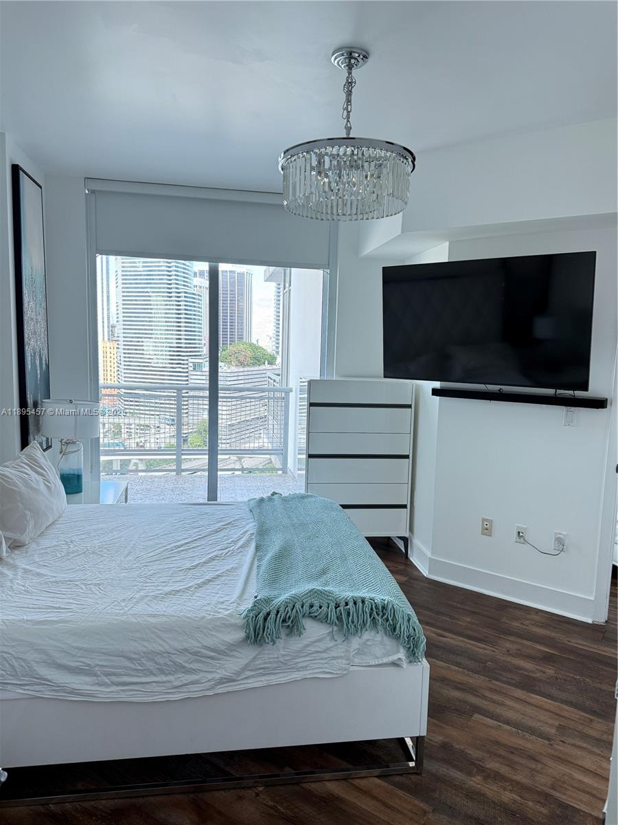 350 S Miami Ave 1803