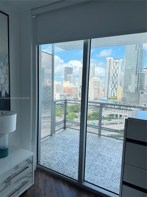 350 S Miami Ave 1803 Miami FL 33130