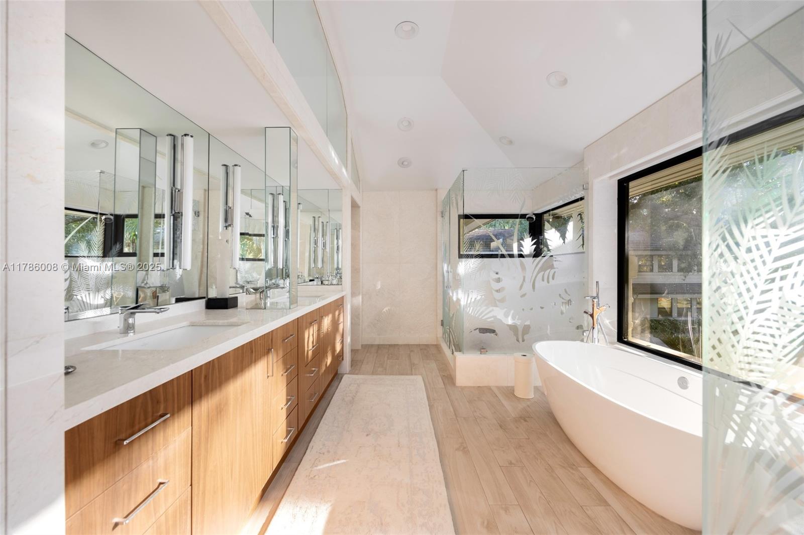 GABLES ESTATES NO 3 - Residential