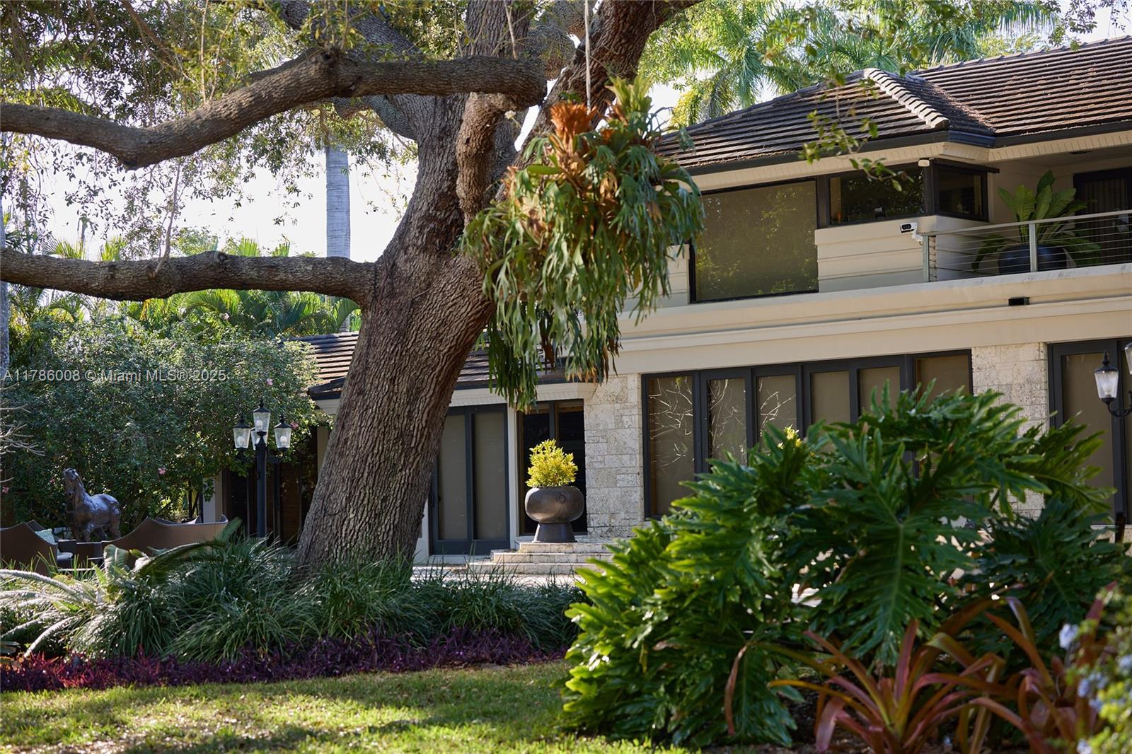 GABLES ESTATES NO 3 - Residential