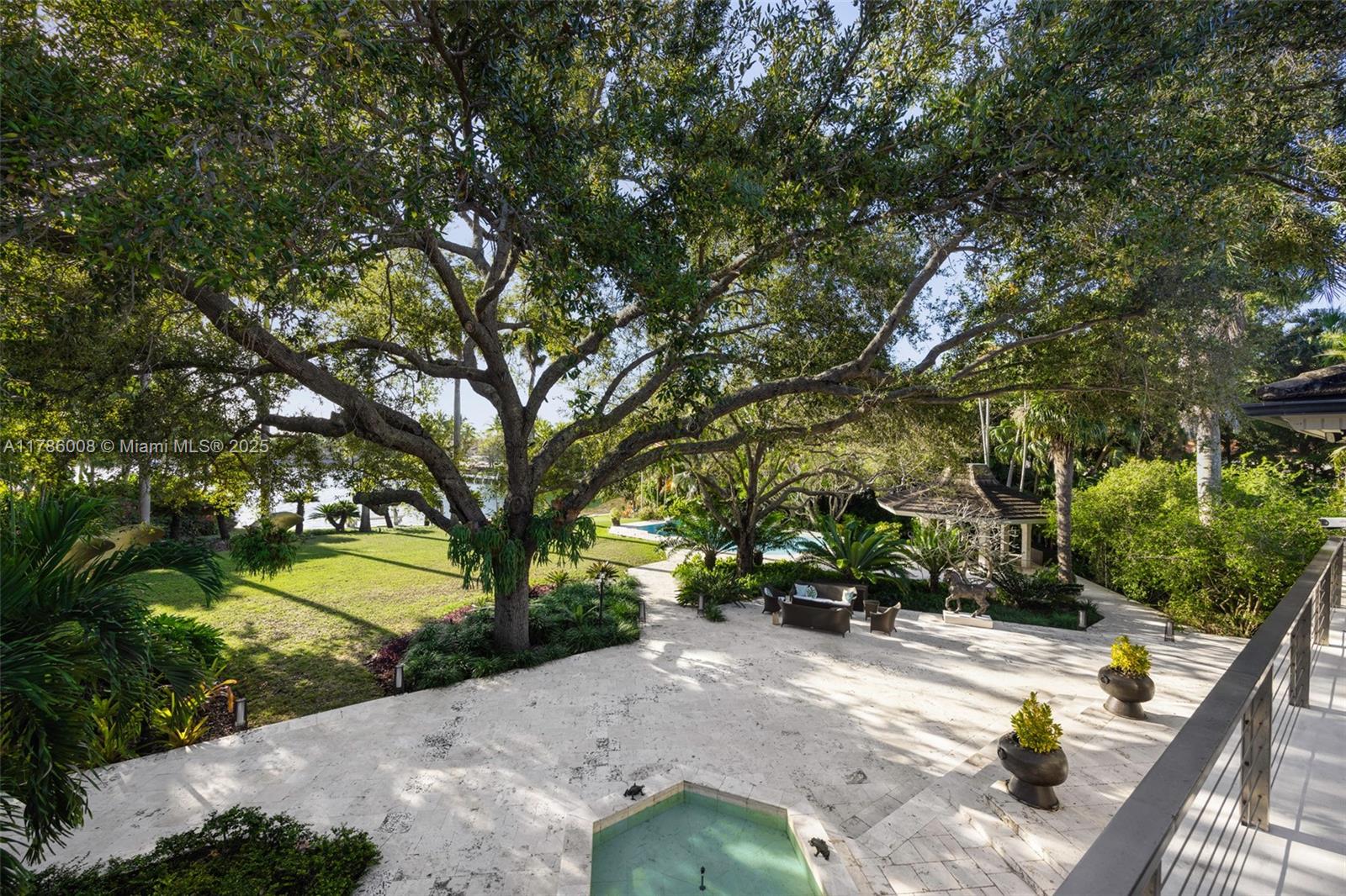 GABLES ESTATES NO 3 - Residential