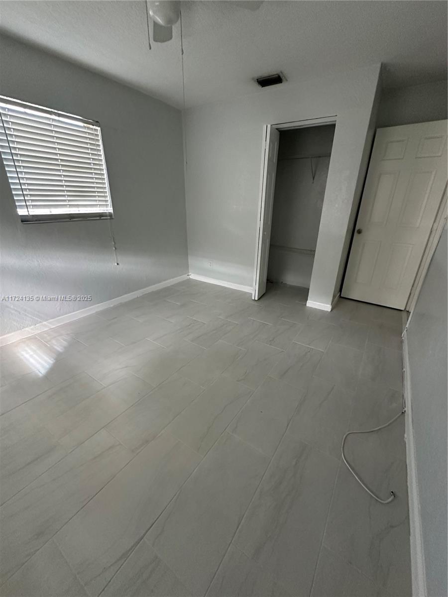 PLAYLAND ISLES - Residential