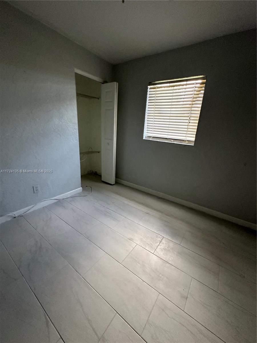 PLAYLAND ISLES - Residential