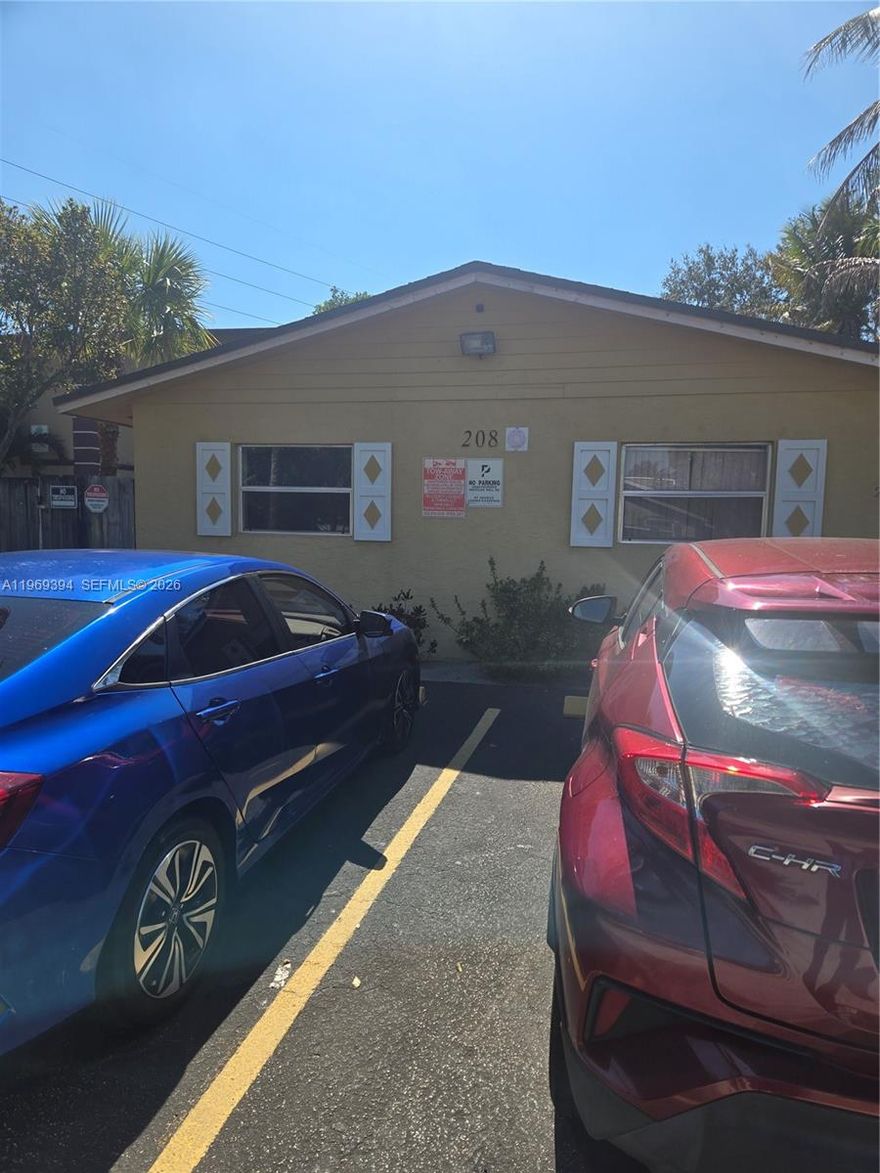 Excellent investment opportunity! This fully fenced triplex offers strong income potential with three spacious units. Each unit includes large living areas, bedrooms, and eat-in kitchens ideal for tenants. One 2-bedroom unit features a private fenced yard for added appeal. Live in one unit and rent the others, or lease all three for maximum returns. Conveniently located near shopping, dining, beaches, and major highways, this property is perfect for investors or homeowners looking to generate passive income. Don’t miss your chance to own this versatile and well-located income property!